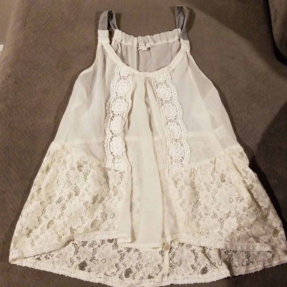 White lace tank top